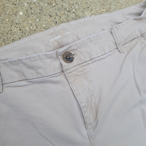 Old Navy High-Waisted Wow Stretch Skinny Pants - Size 12 (Great Condition) - Picture 4 of 10